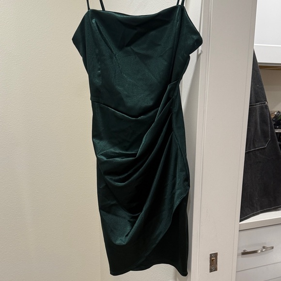 Windsor Emerald Satin Mini Dress - Picture 3 of 6